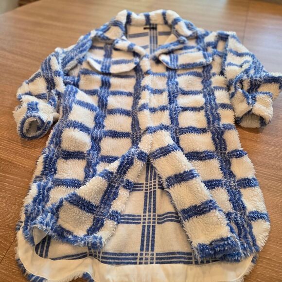 Boohoo Oversized Check Wool Look Coat Blue & White Sherpa Size 2 - Picture 8 of 8